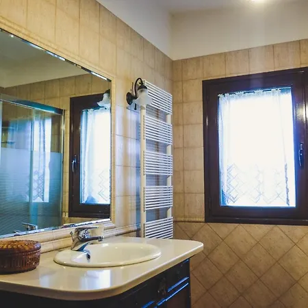 Due Torri Villa